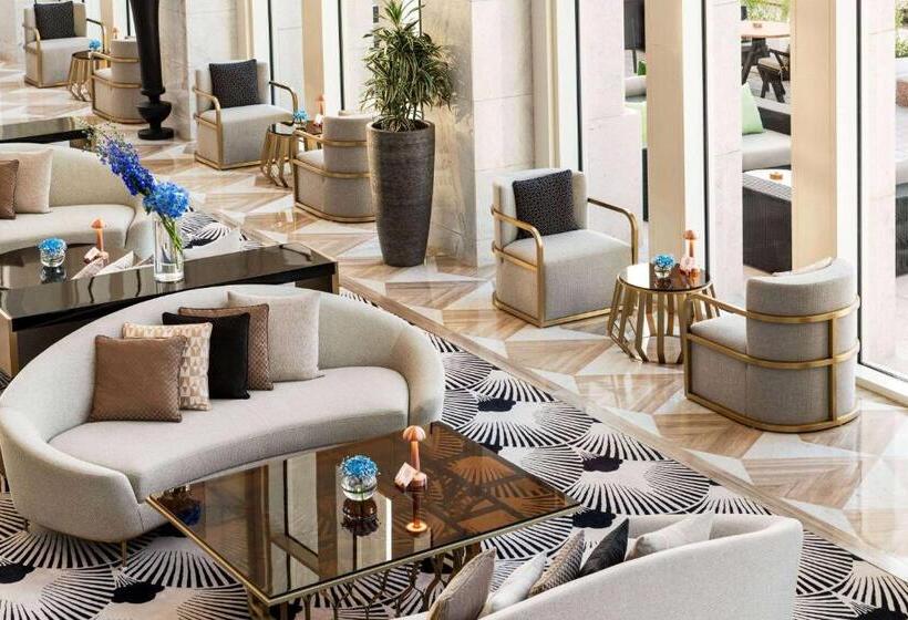 هتل Wyndham Grand Doha West Bay Beach