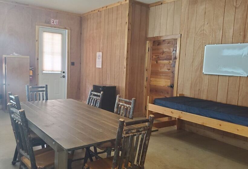 ホテル Ymca Camp Cullen