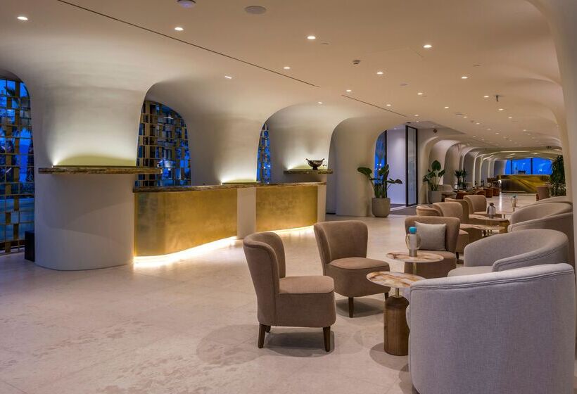 هتل Isla Brown Corinthia Resort & Spa, Curio Collection Hilton