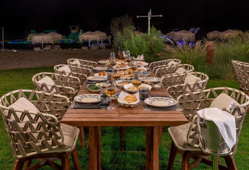 هتل Isla Brown Corinthia Resort & Spa, Curio Collection Hilton