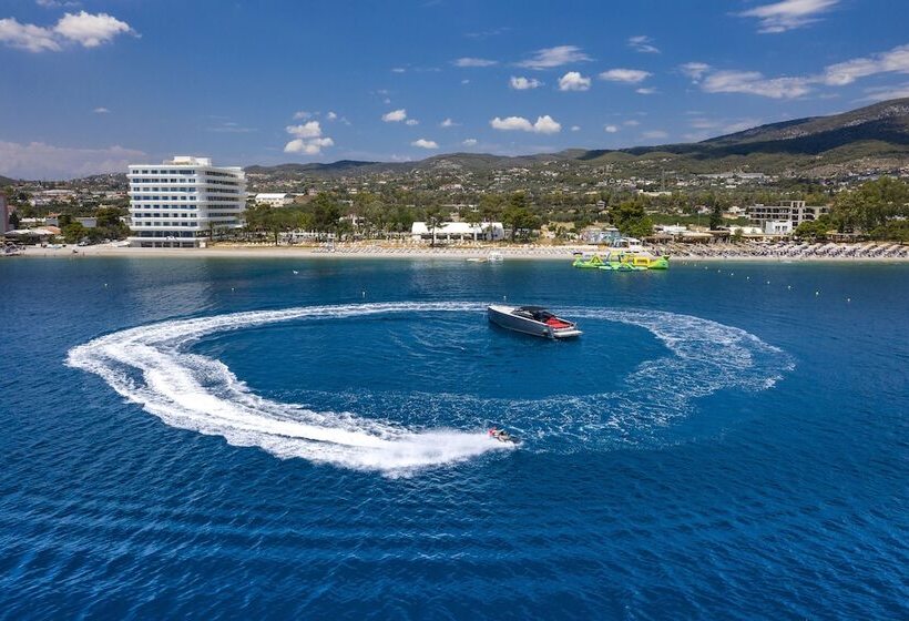 בית מלון כפרי Isla Brown Corinthia Resort & Spa, Curio Collection Hilton