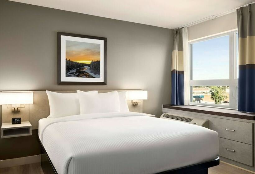 Microtel Inn & Suites Montreal Airport Dorval Qc