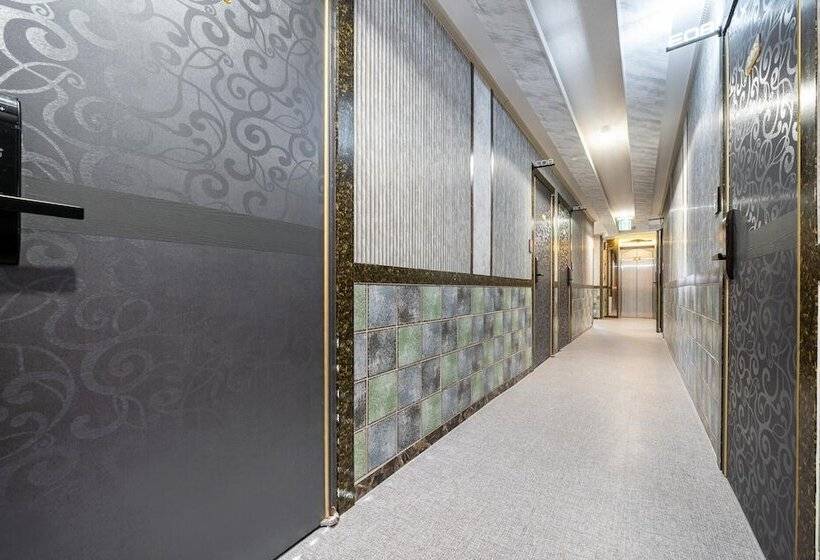 מוטל Gwangju Geumho Moment