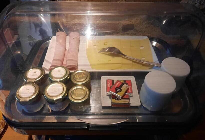 The Alpaca B&b