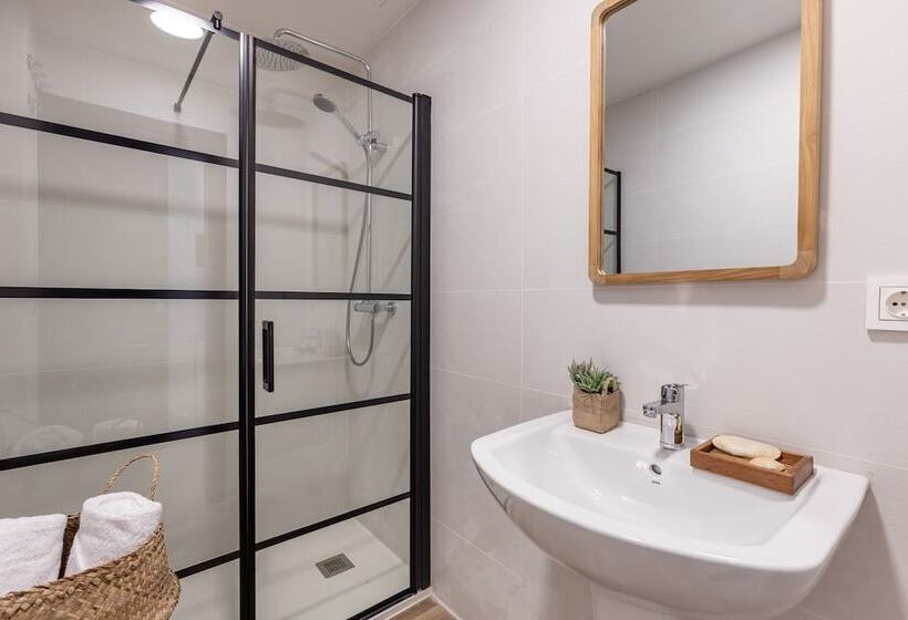 Apartamentos Líbere Málaga La Merced