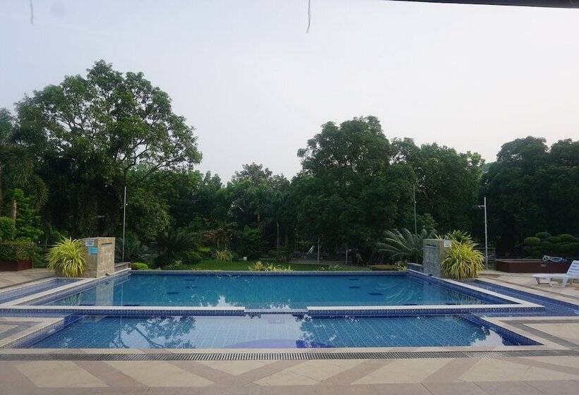 Floating Sanctuary By Cocotel