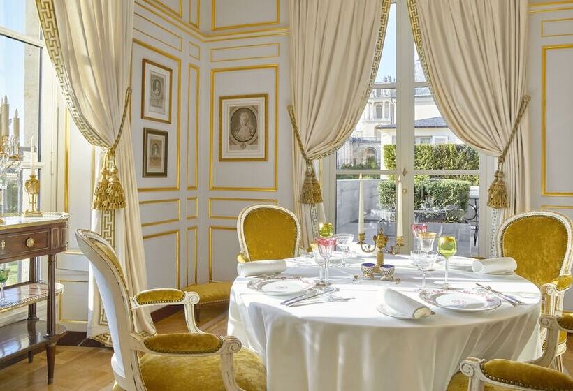 Отель Airelles Château De Versailles, Le Grand Contrôle