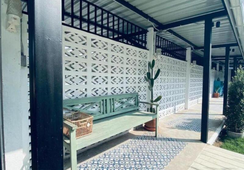 בית מלון כפרי Baan Chiang Bed Lampang