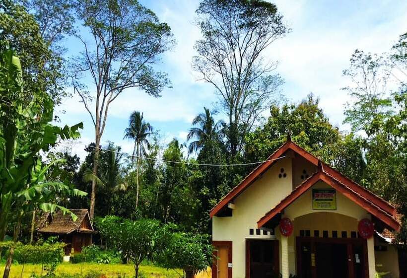 فندق Balkondes Griya Perpil