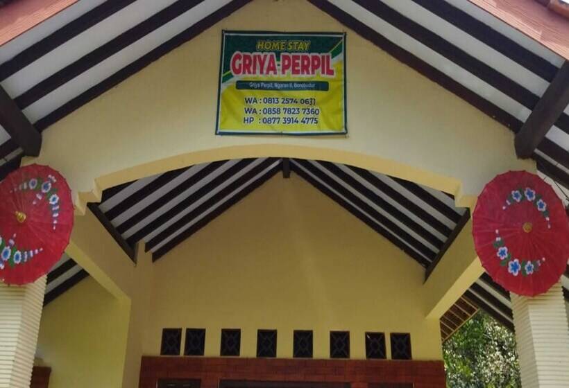 فندق Balkondes Griya Perpil