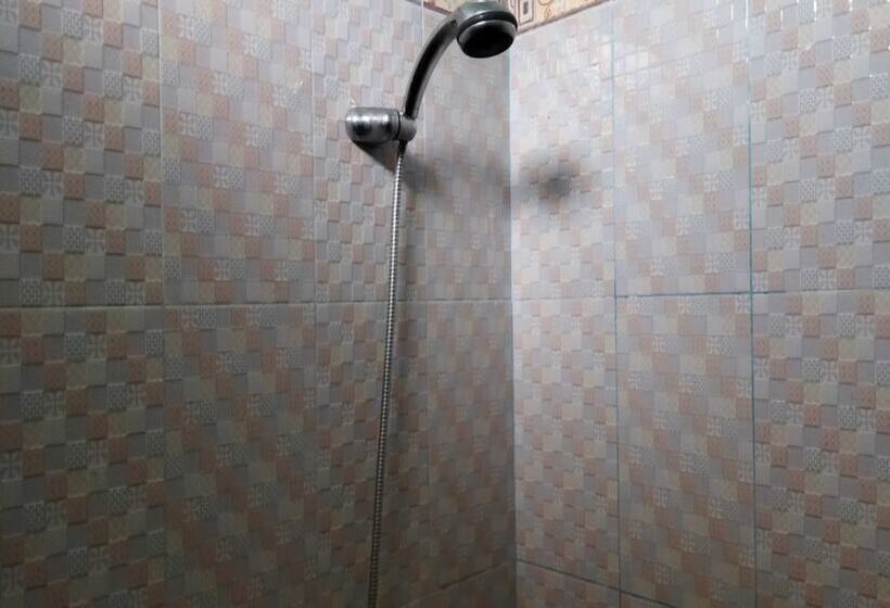 فندق Balkondes Griya Perpil