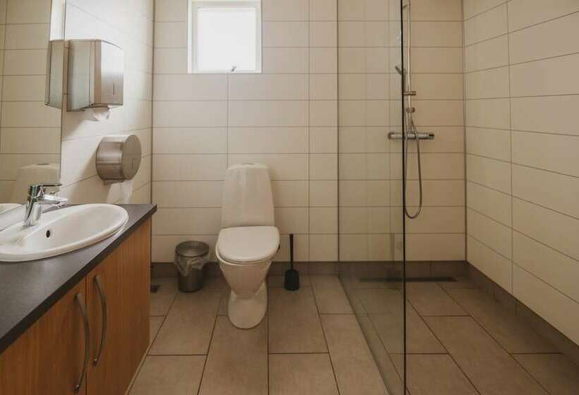 هتل Framtid Hostel