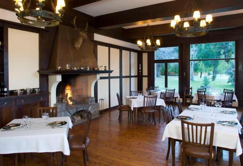 فندق Futalaufquen Hosteria
