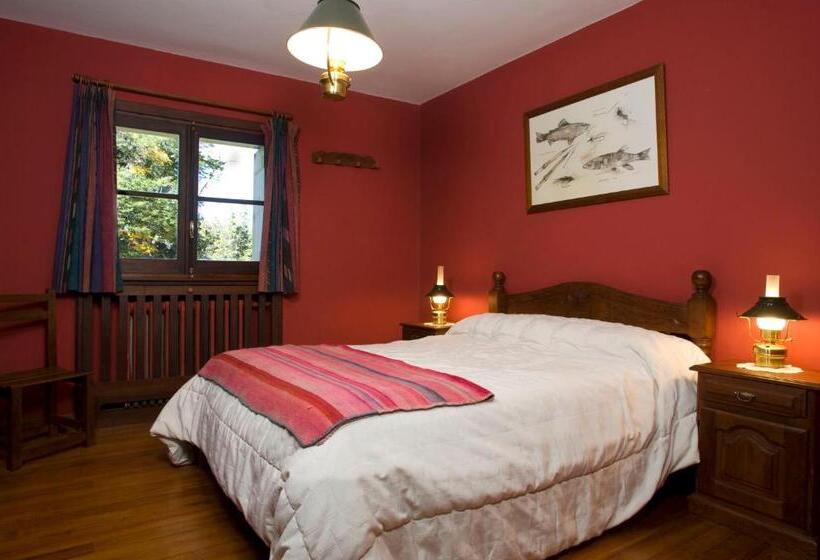 ホテル Futalaufquen Hosteria