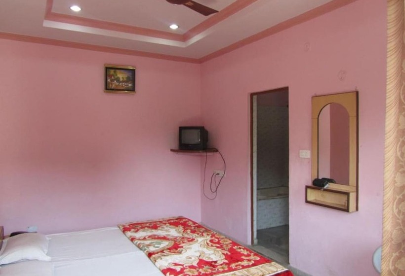 هتل Goroomgo Sagar Agra