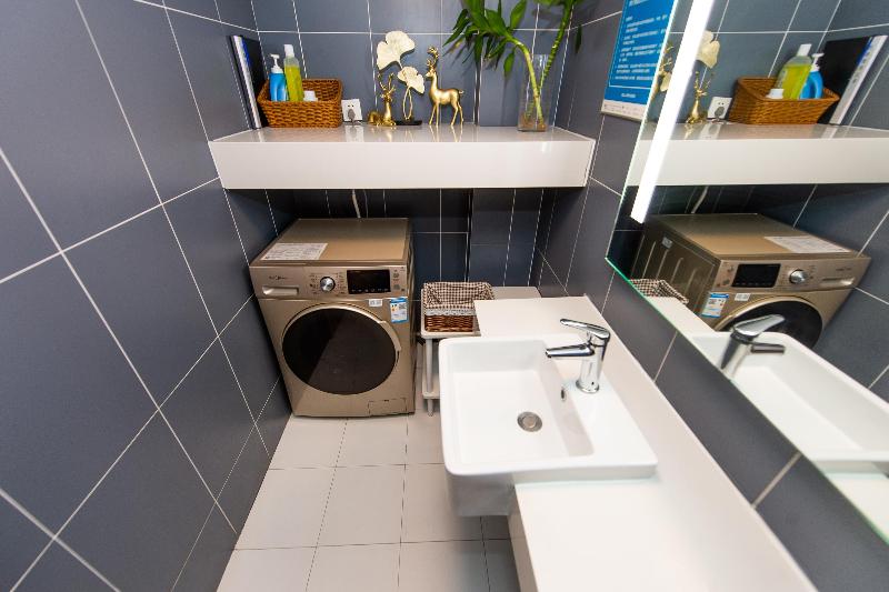 호텔 Hanting  Shanghai Zhenjin Road