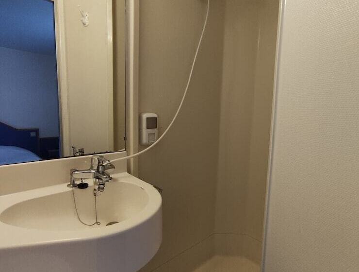 ホテル Initial By Balladins Sable Sur Sarthe