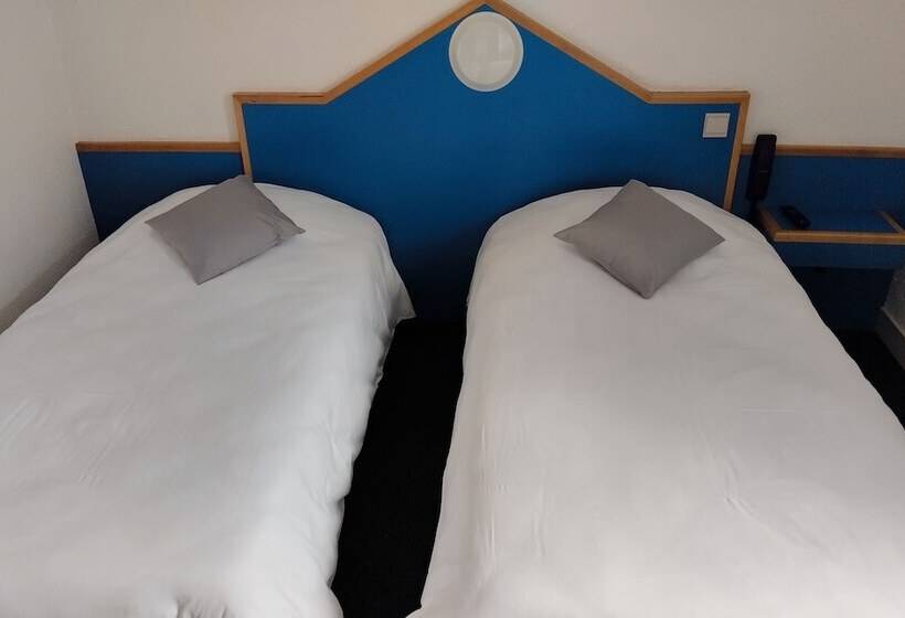 ホテル Initial By Balladins Sable Sur Sarthe