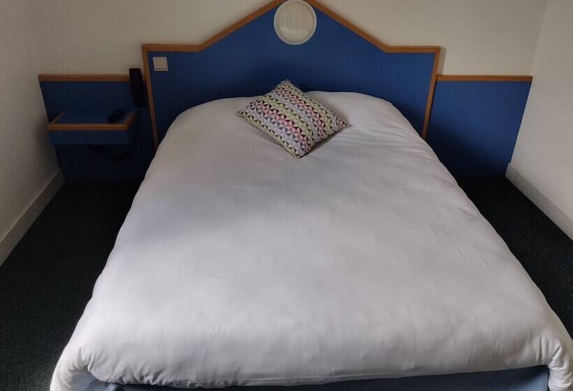 ホテル Initial By Balladins Sable Sur Sarthe