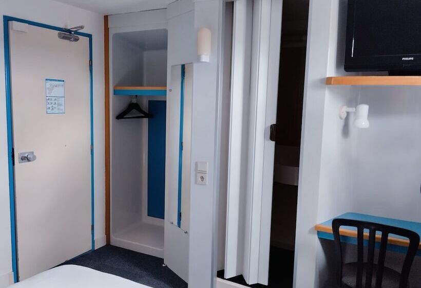 ホテル Initial By Balladins Sable Sur Sarthe