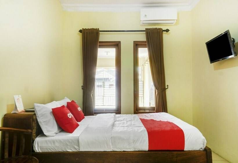 酒店 Reddoorz Syariah At Danau Maninjau Sawojajar