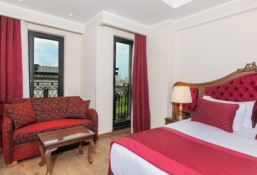 호텔 Mukarnas Pera