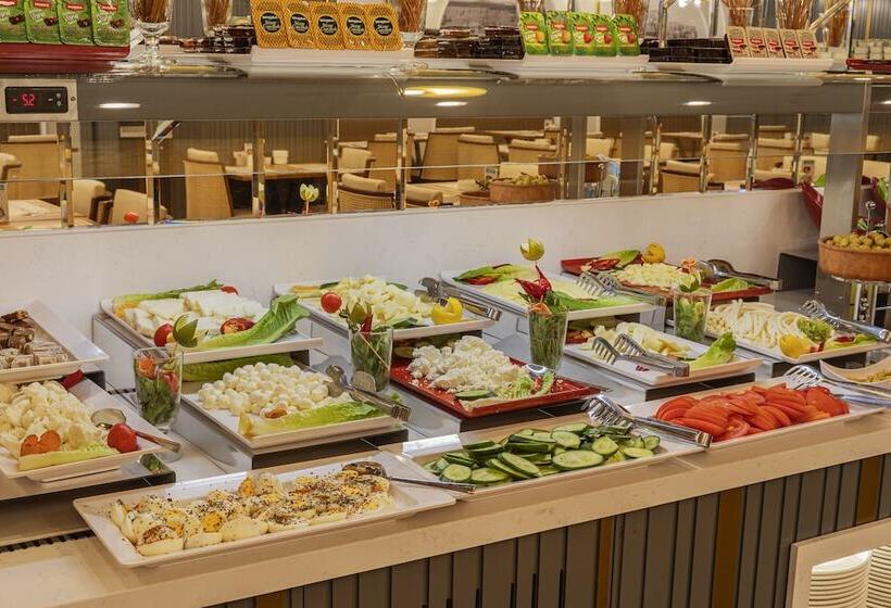 호텔 Mukarnas Pera