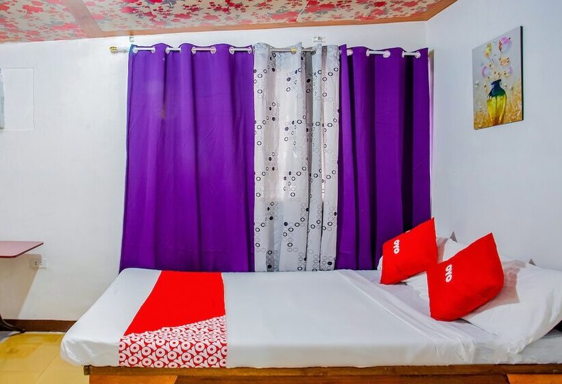 בית מלון כפרי Mye Tourist Inn