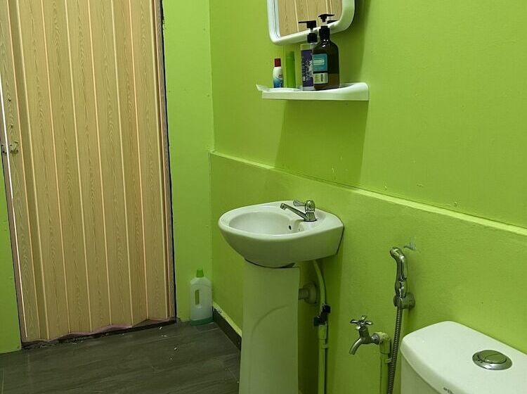 فندق Padang Besar Green Inn By Oyo