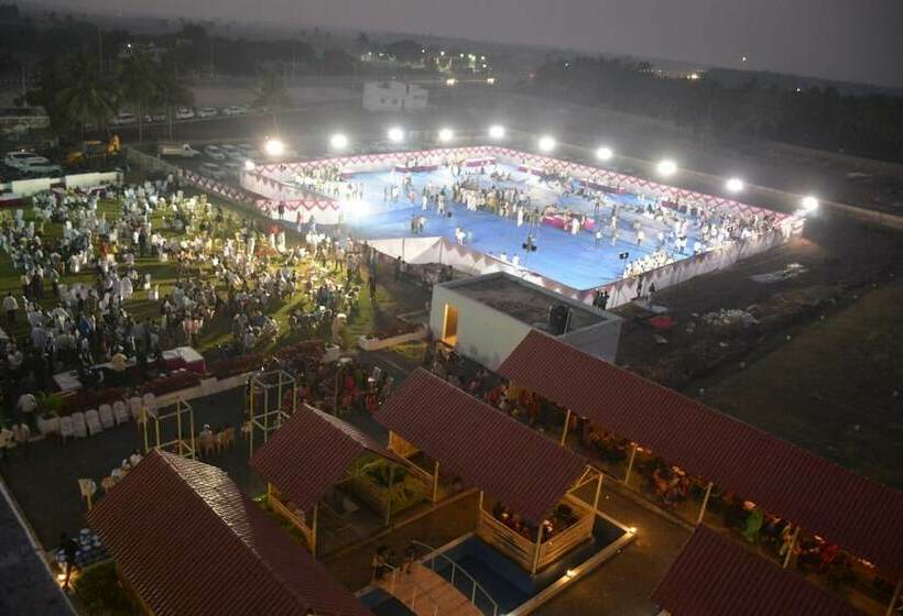 בית מלון כפרי The Divine Resort