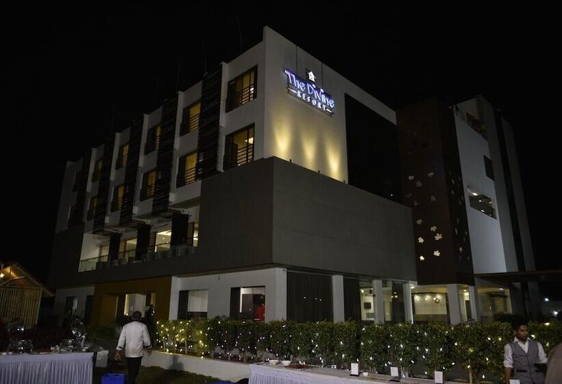 בית מלון כפרי The Divine Resort