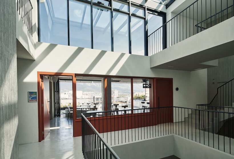 فندق The Newel Psychiko