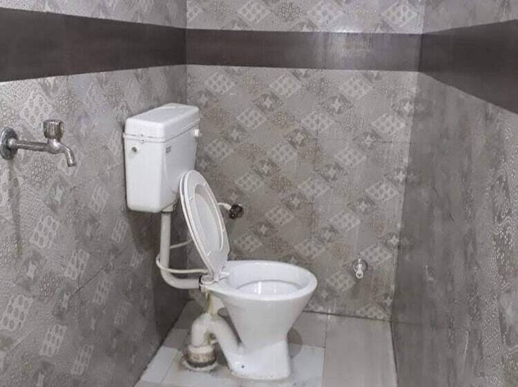 هتل Goroomgo Feed Vishal Agra