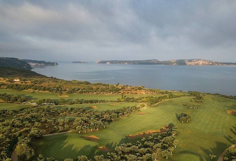 בית מלון כפרי W Costa Navarino