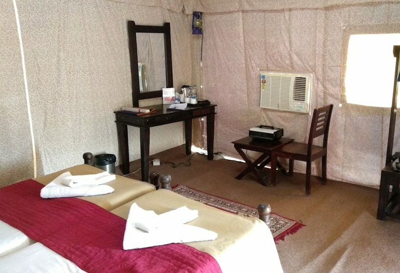 ホテル Praveg White Rann Resort Rann Utsav Dhordo