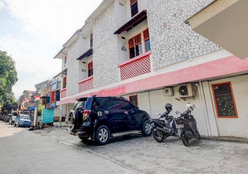 בית מלון כפרי Reddoorz Near Jalan Jenderal Sudirman Palembang