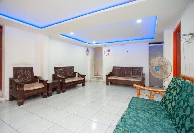 בית מלון כפרי Reddoorz Near Jalan Jenderal Sudirman Palembang