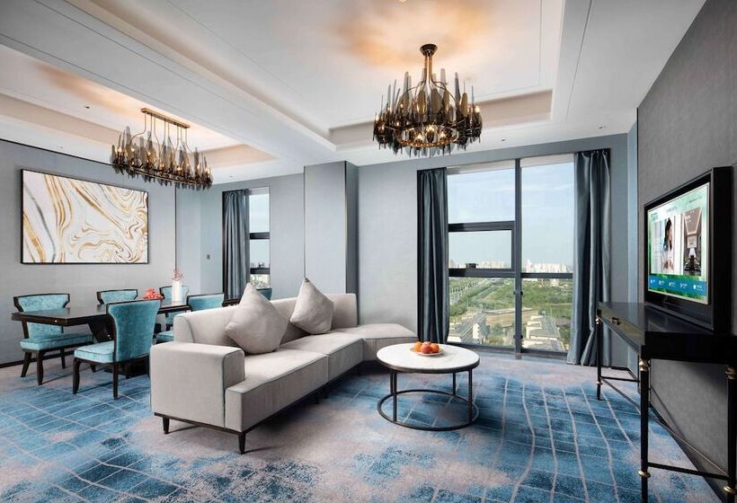 Отель Wyndham Changzhou Liyang