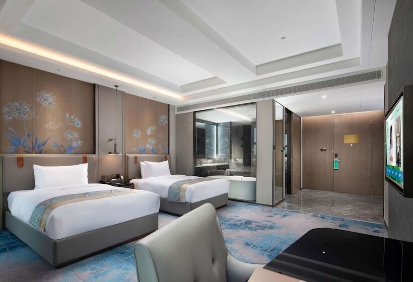 Отель Wyndham Changzhou Liyang
