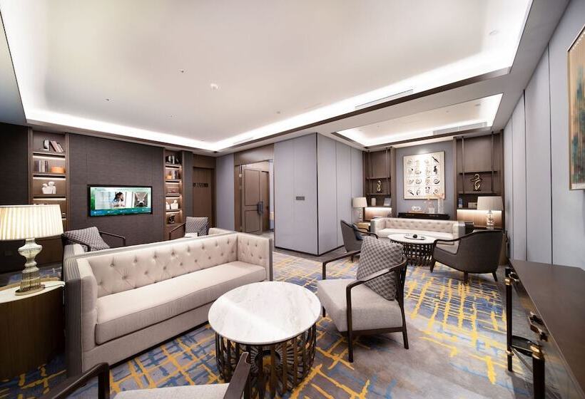 Отель Wyndham Changzhou Liyang