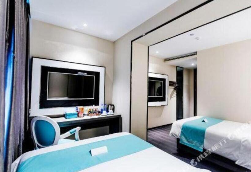 Отель Xana Lite Heihe Russian Commodity Street Central Pedestrian Street