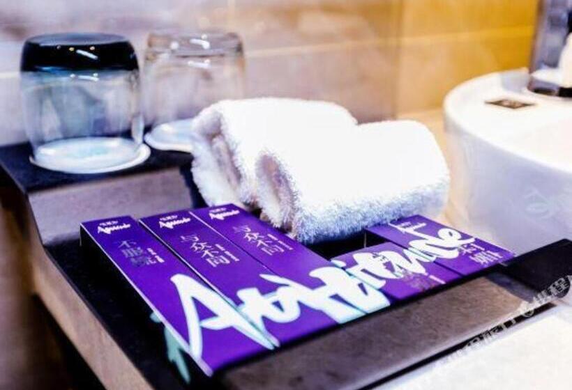 Отель Xana Lite Heihe Russian Commodity Street Central Pedestrian Street