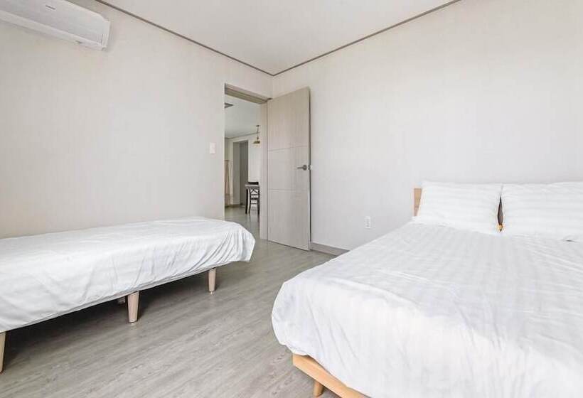 Jeju Stay Dalggum Pension