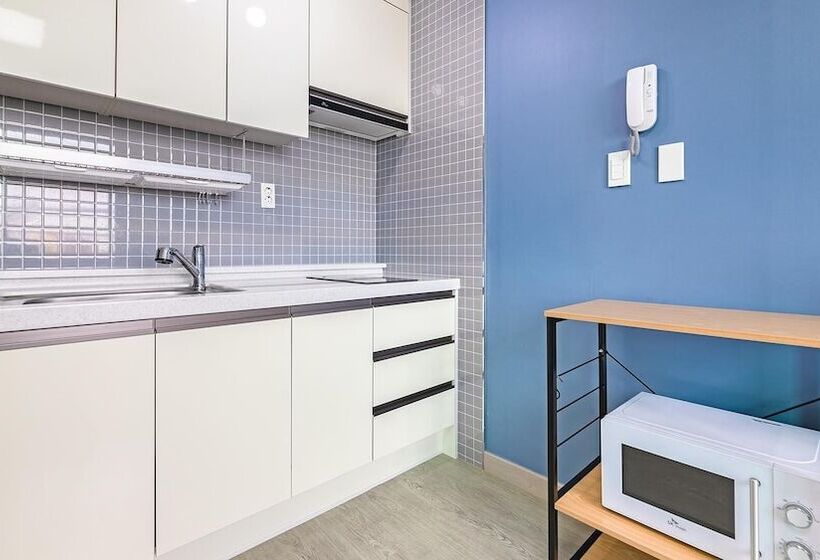 Jeju Stay Dalggum Pension