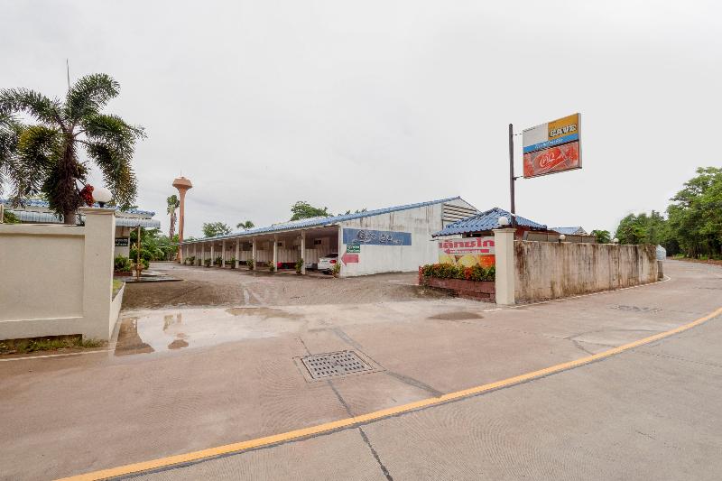 Let's Go Rayong Hotel By Oyo Rooms