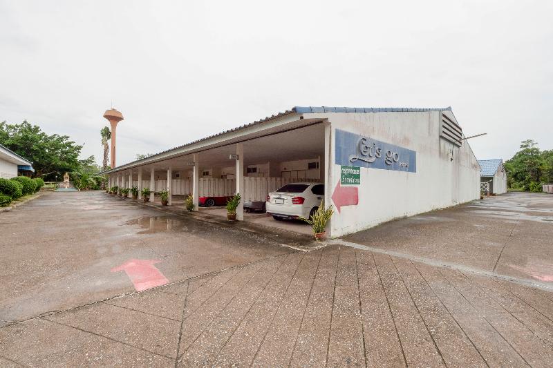 Let's Go Rayong Hotel By Oyo Rooms