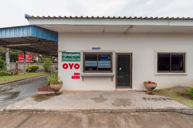 Let's Go Rayong Hotel By Oyo Rooms