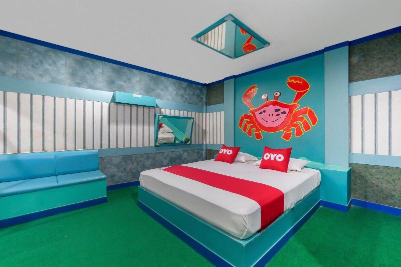 Let's Go Rayong Hotel By Oyo Rooms