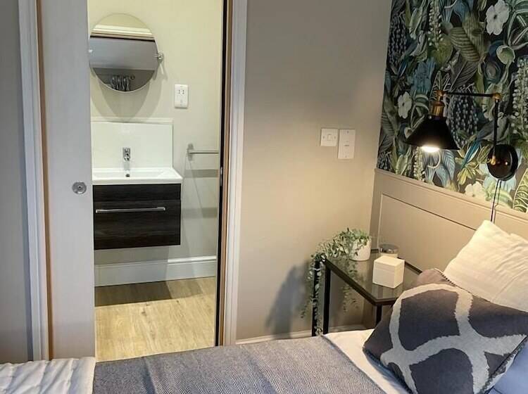 No 73 Aparthotel By Condokeeper