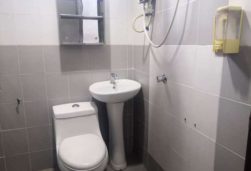 Opah Inn Hotel By Oyo Rooms